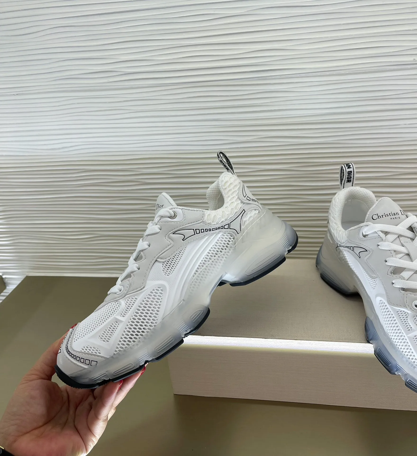 CHRISTIAN DIOR Женские кроссовки CHRISTIAN DIOR Женские кроссовки