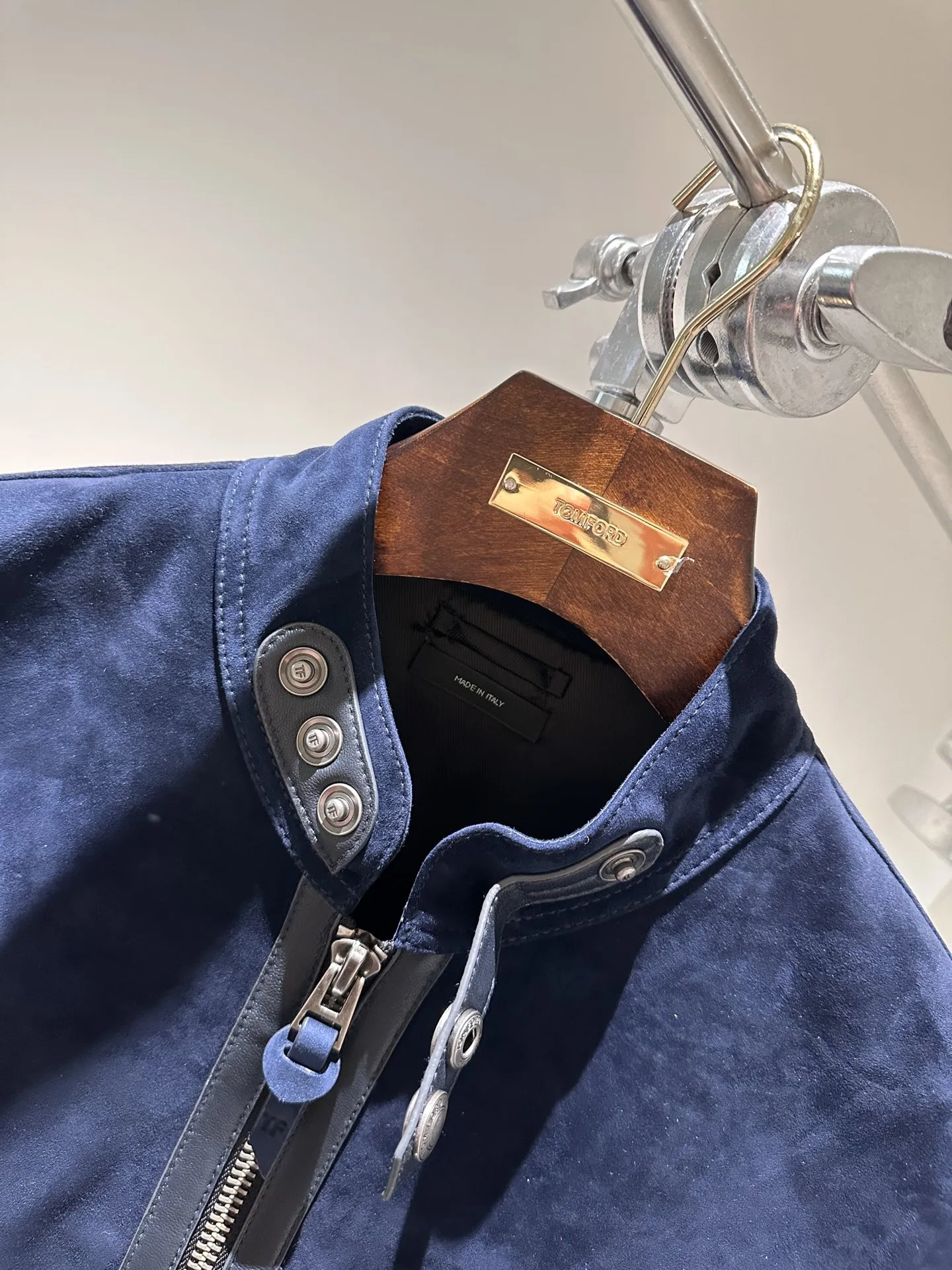 TOM FORD Мужская замшевая куртка TOM FORD Мужская замшевая куртка