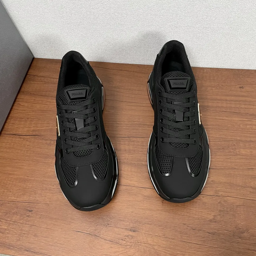 PRADA Мужские кроссовки коровья кожа с фирменной эмблемой 