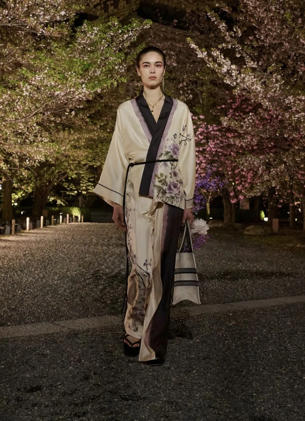 CHRISTIAN DIOR Женские шёлковые брюки CHRISTIAN DIOR Женские шёлковые брюки