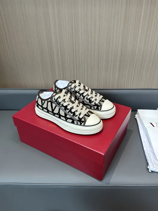 VALENTINO Кеды Toile Iconographe Totaloop