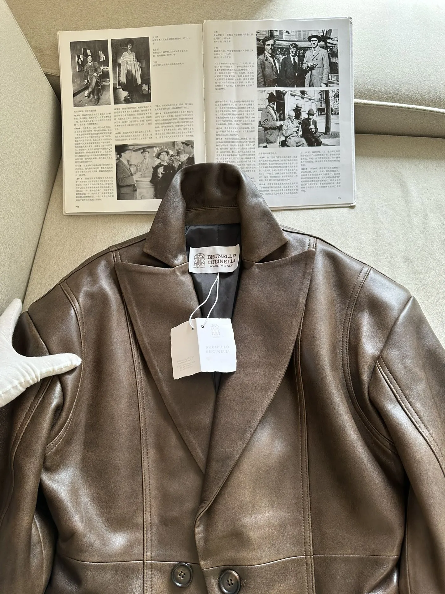 BRUNELLO CUCINELLI Женский кожаный жакет BRUNELLO CUCINELLI Женский кожаный жакет