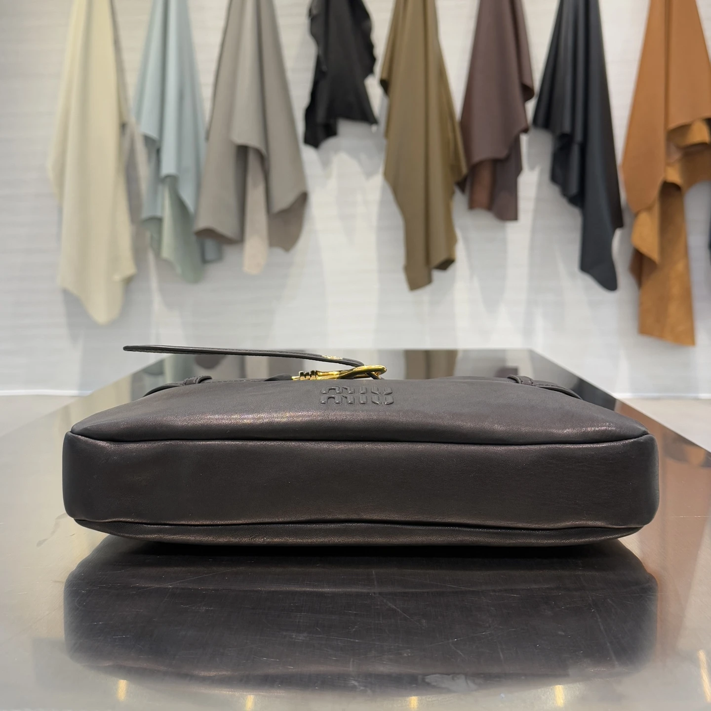 MIU MIU Женская сумка Aventure MIU MIU Женская сумка Aventure