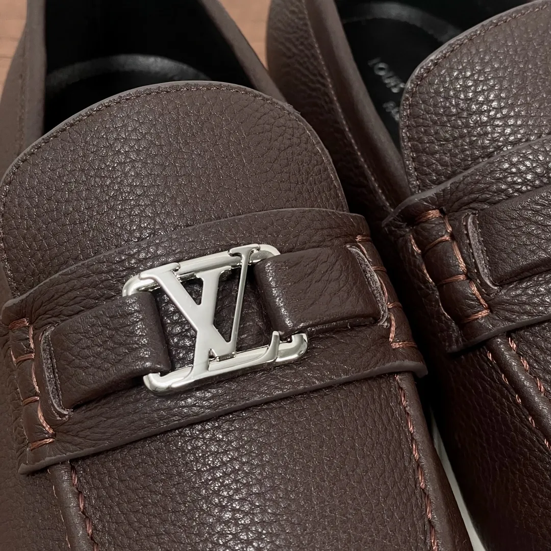 LOUIS VUITTON Мужские лоферы из телячьей кожи