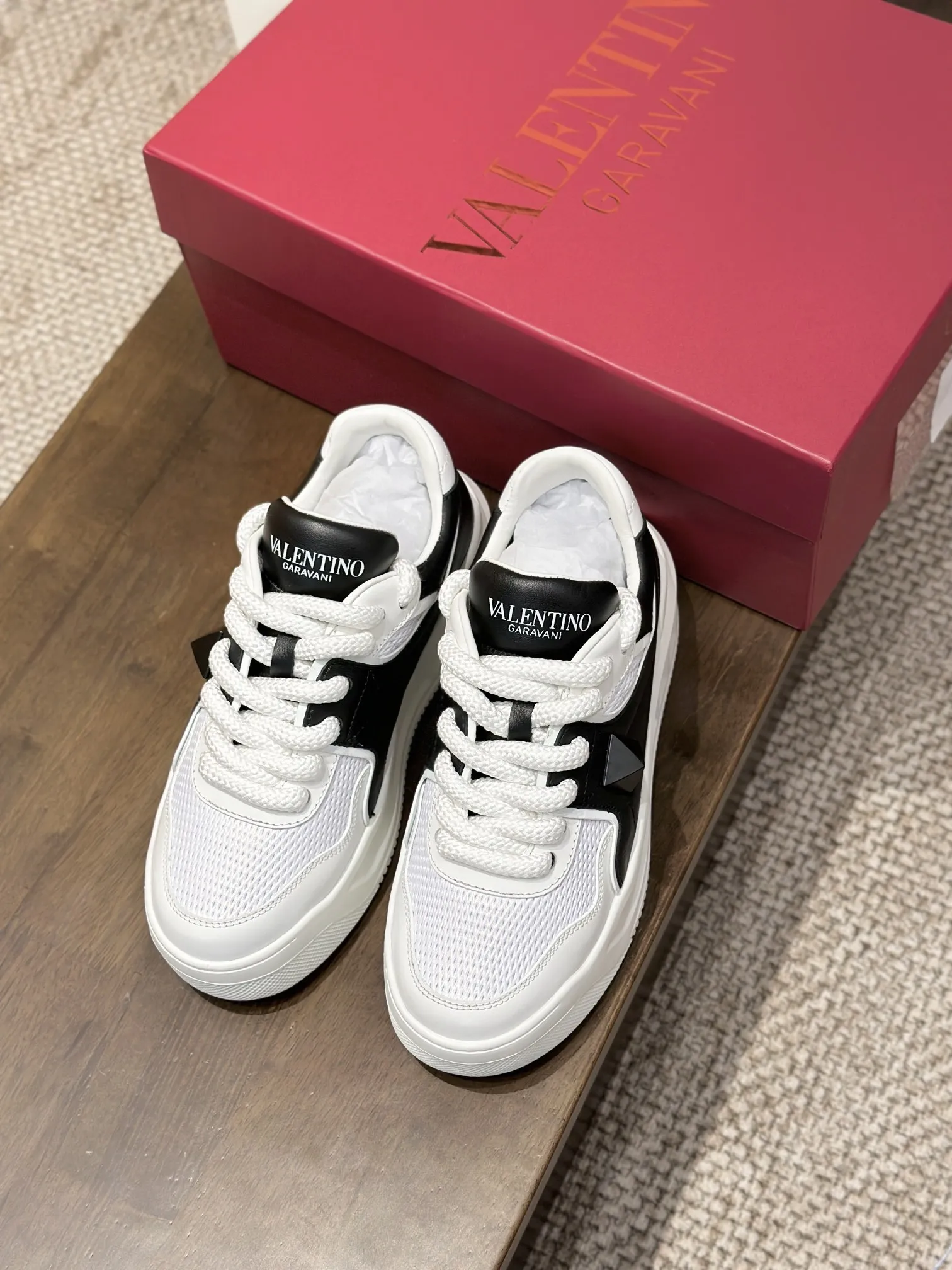 VALENTINO Кроссовки One Stud XL белые