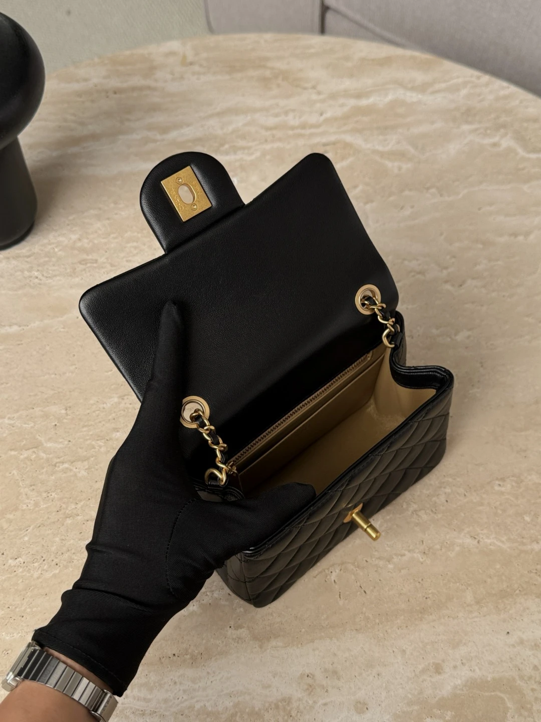 CHANEL Женская сумка 25B CHANEL Женская сумка 25B