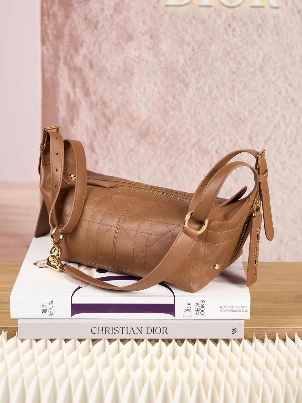 CHRISTIAN DIOR Женская сумка D-Journey Medium CHRISTIAN DIOR Женская сумка D-Journey Medium