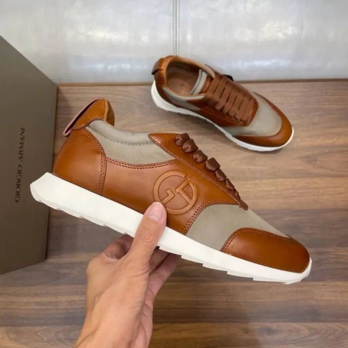 GIORGIO ARMANI Мужские кроссовки