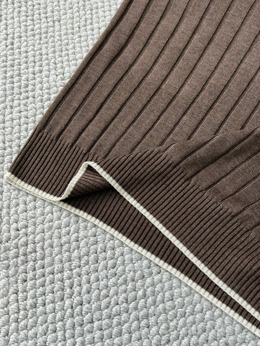 BRUNELLO CUCINELLI Мужская футболка из кашемира BRUNELLO CUCINELLI Мужская футболка из кашемира