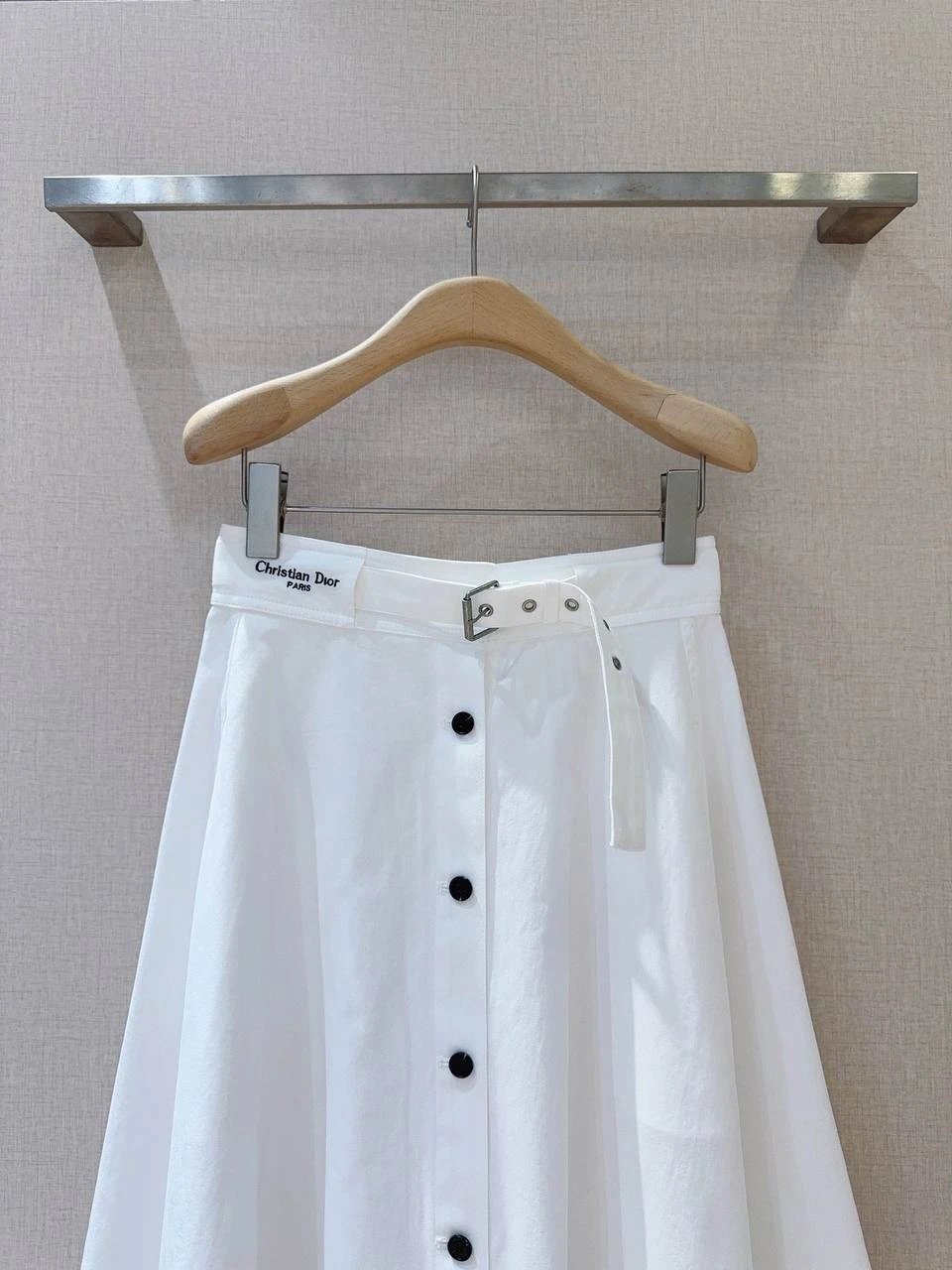 CHRISTIAN DIOR Женская юбка  CHRISTIAN DIOR Женская юбка