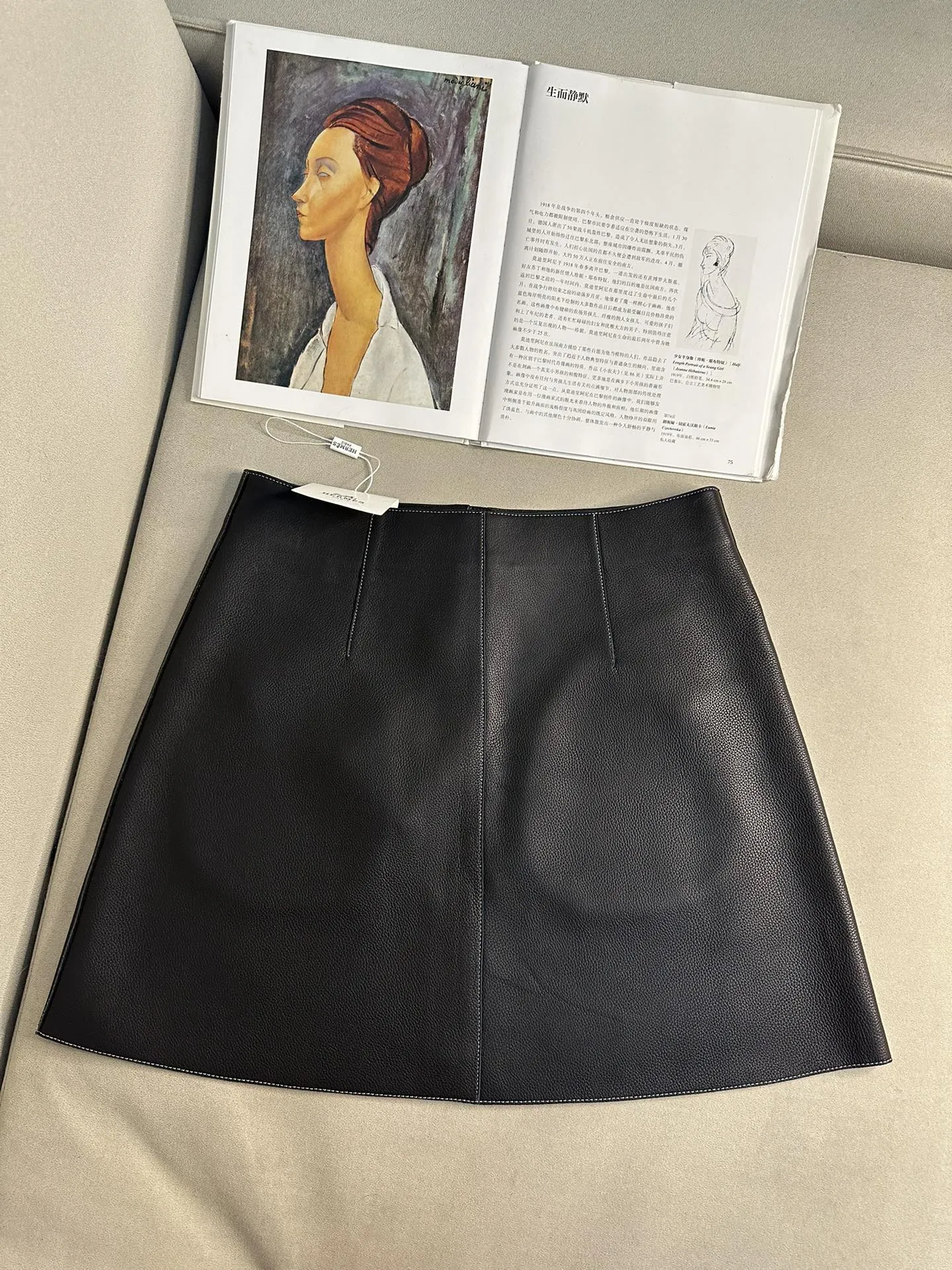 HERMES Женская кожаная юбка HERMES Женская кожаная юбка