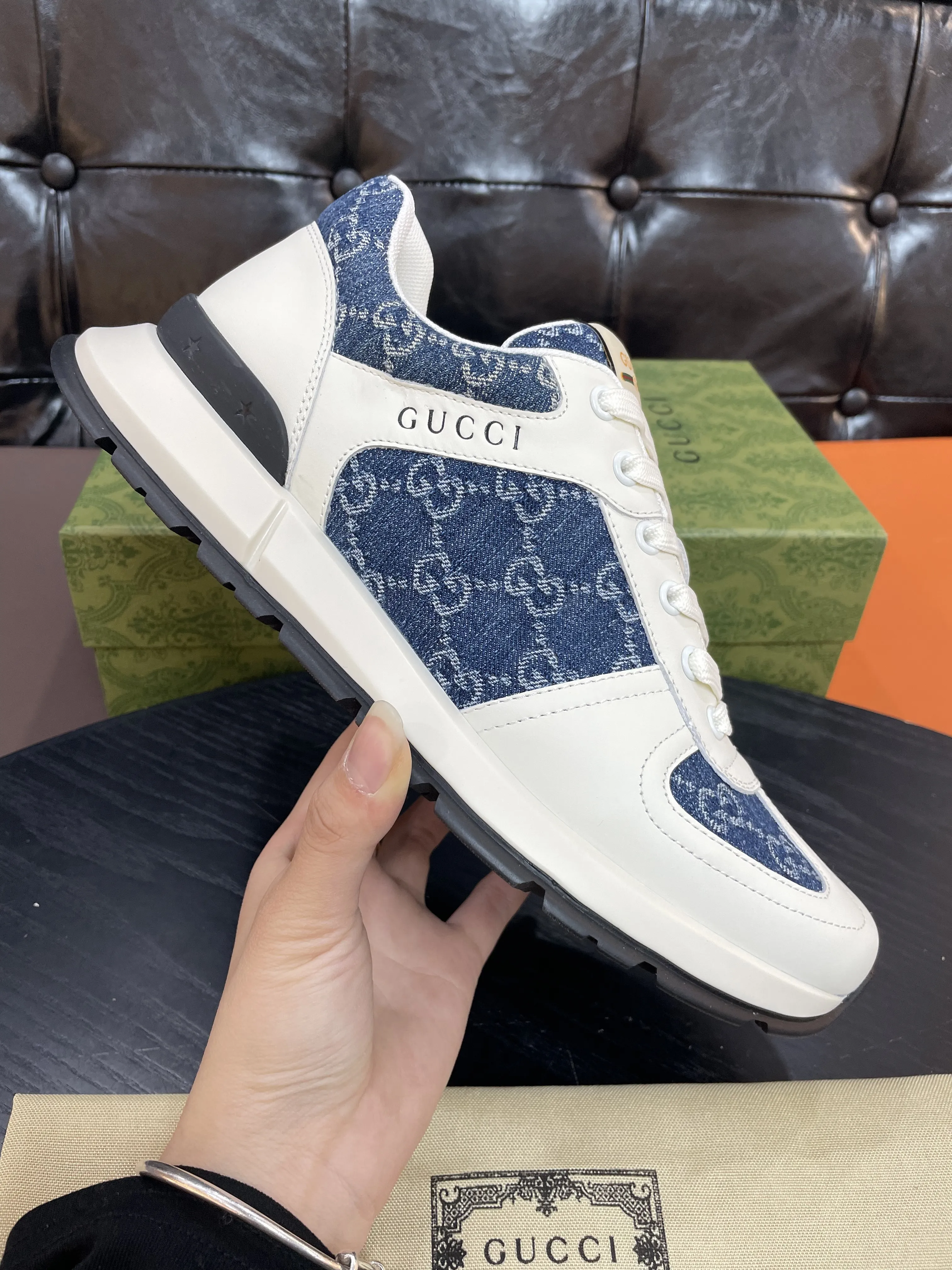 GUCCI Мужские кроссовки из телячьей кожи и парусины