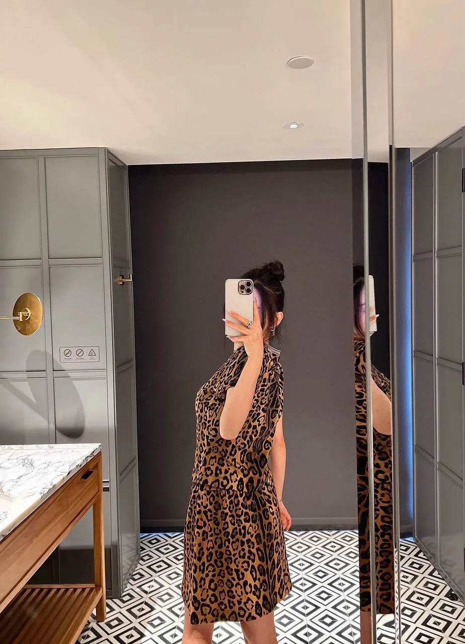 DOLCE & GABBANA Женская юбка леопардовая DOLCE & GABBANA Женская юбка леопардовая