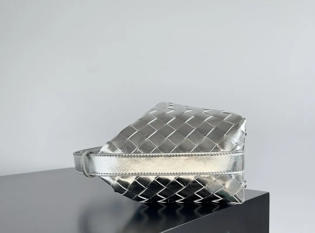 BOTTEGA VENETA Сумка Wallace