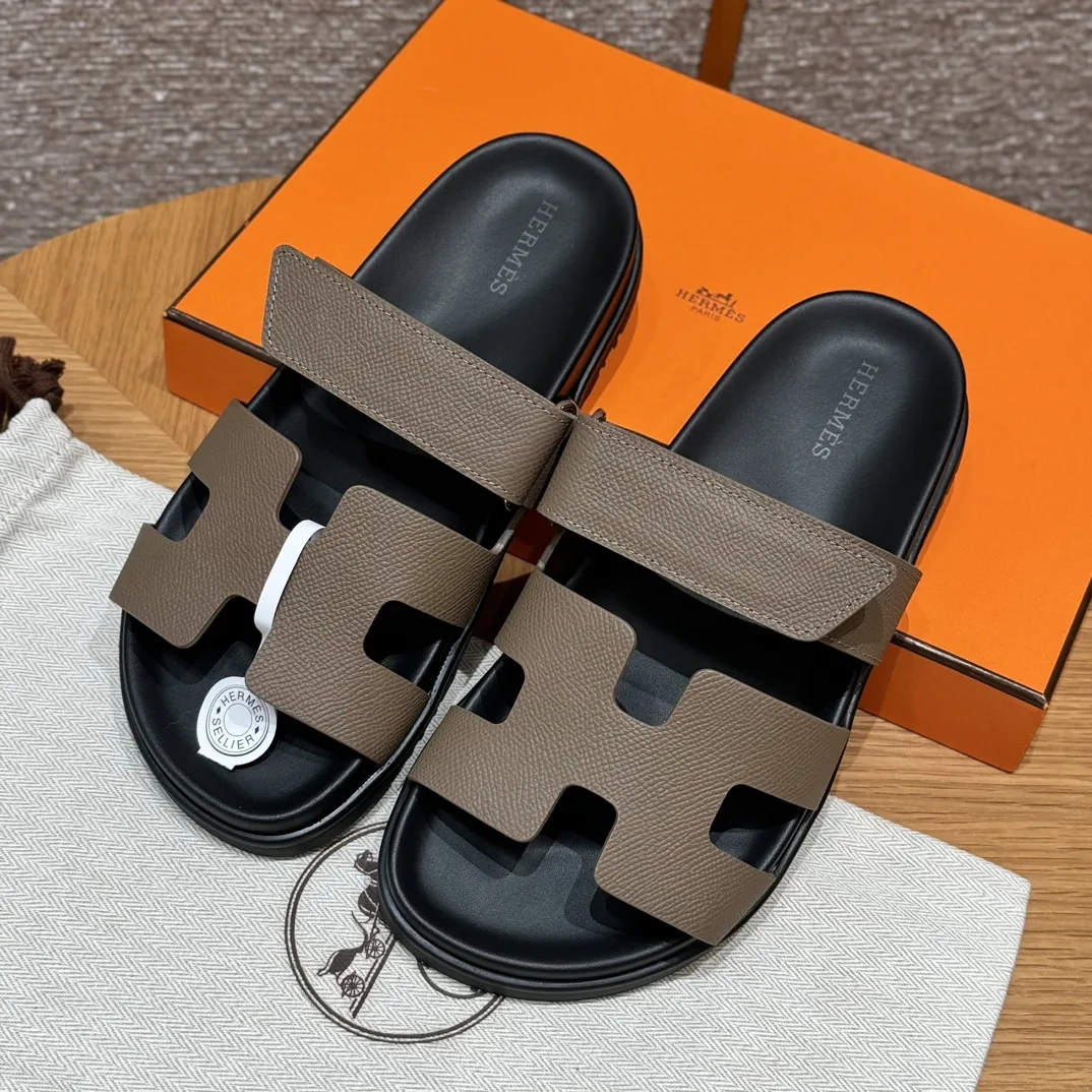 HERMES Женские сандалии Chypre Epsom