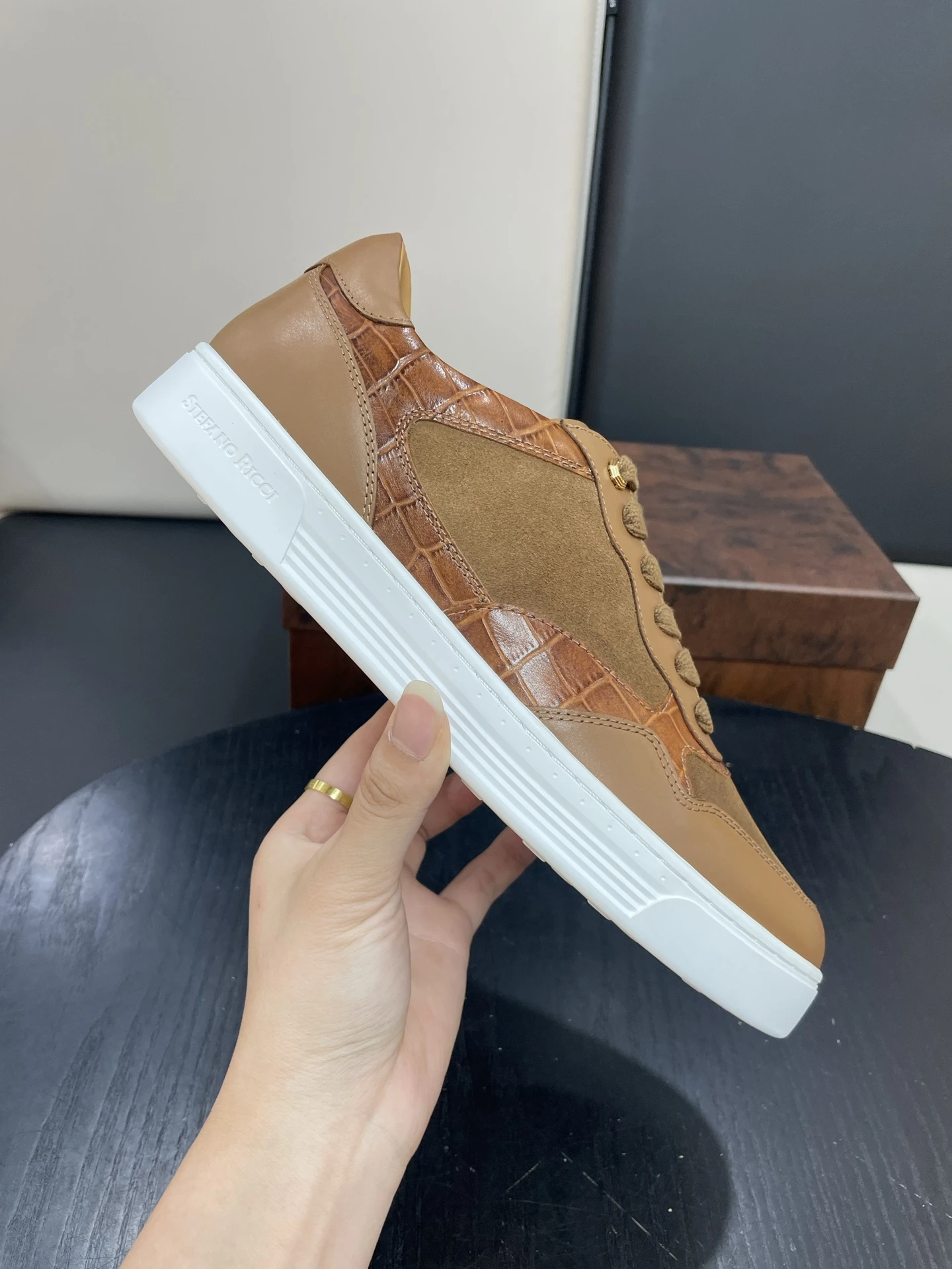 STEFANO RICCI Мужские кроссовки с комбинированным верхом из гладкой кожи и бархатистой замши 