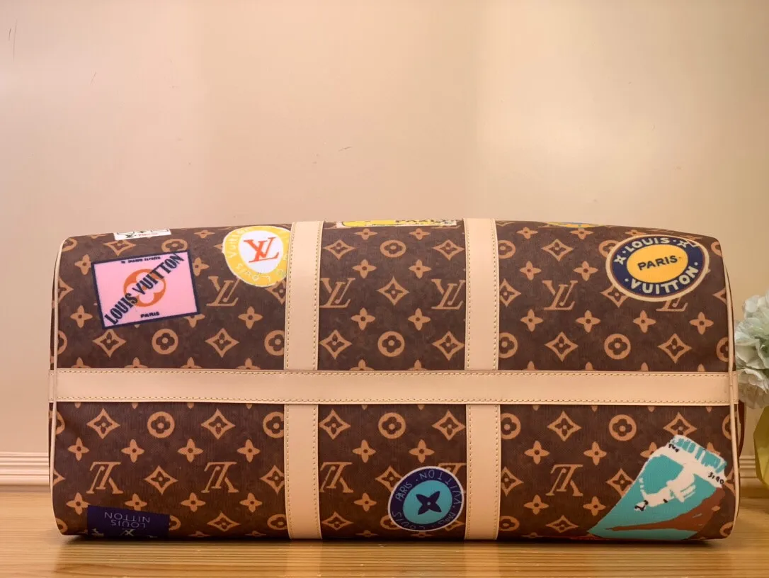 LOUIS VUITTON Дорожная сумка LOUIS VUITTON Дорожная сумка