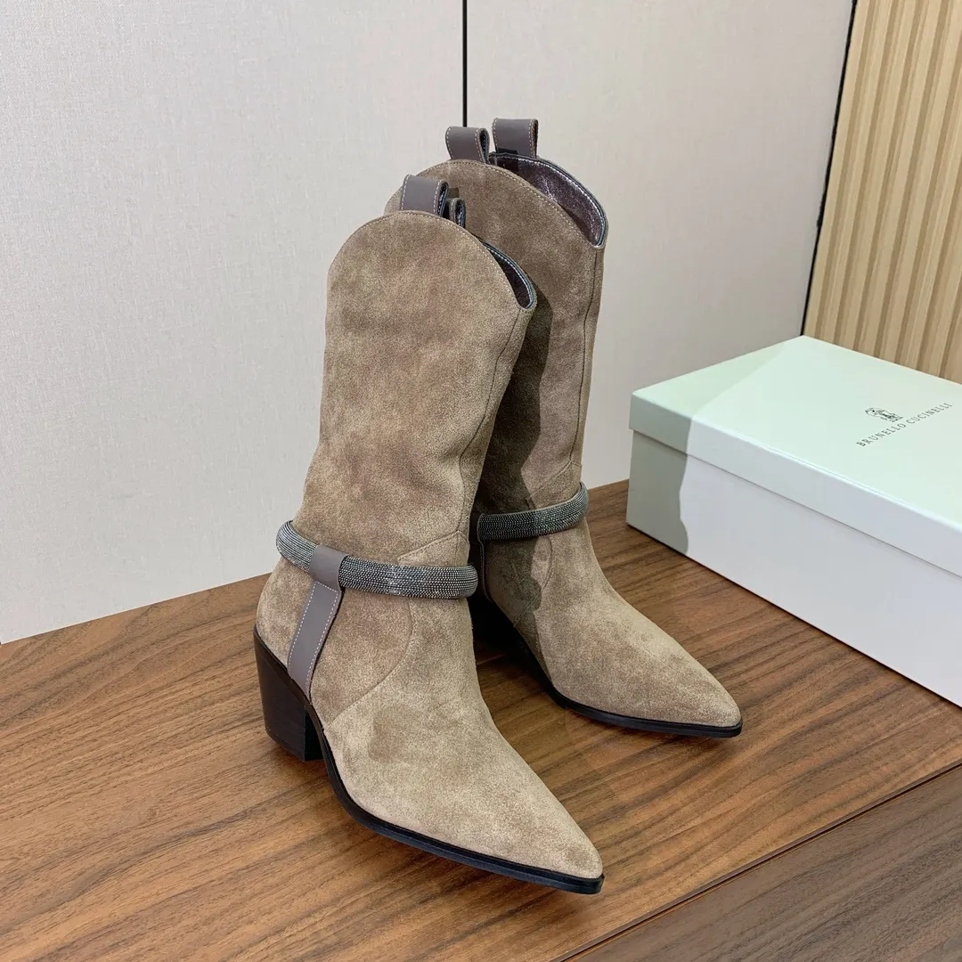 BRUNELLO CUCINELLI Женские замшевые сапоги