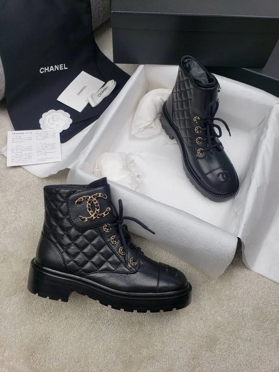 CHANEL Женские ботинки CHANEL Женские ботинки