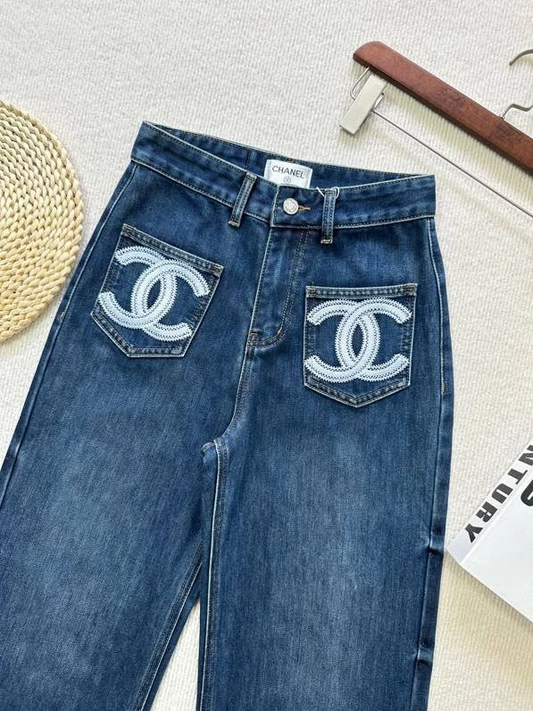 CHANEL Женские джинсы  CHANEL Женские джинсы