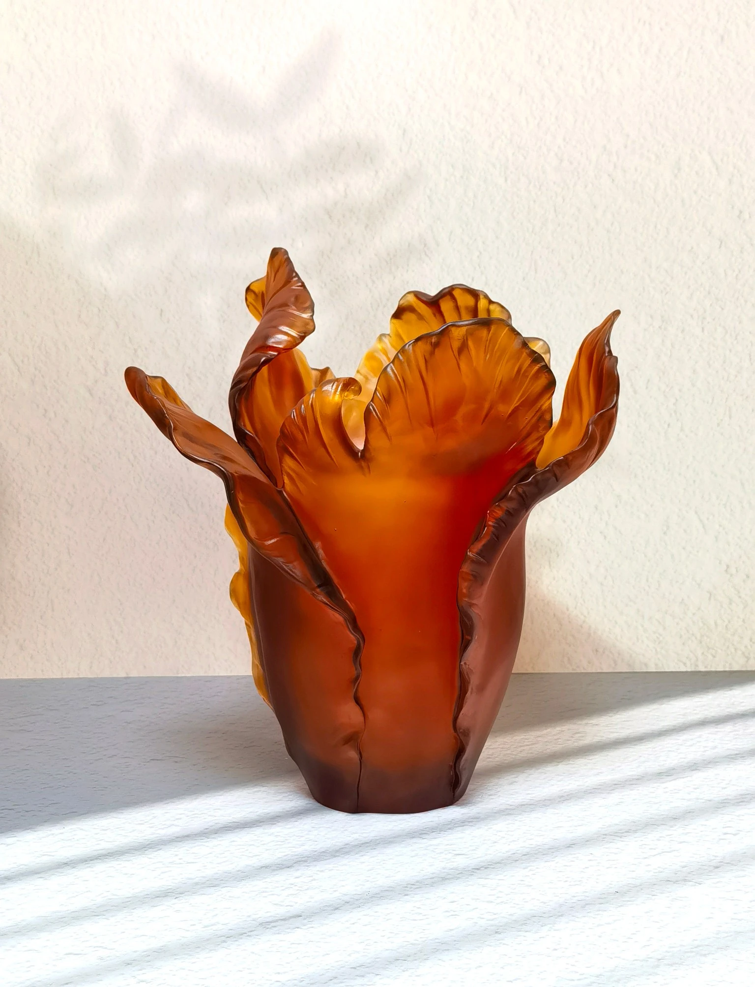 DAUM Ваза Coral Tulip