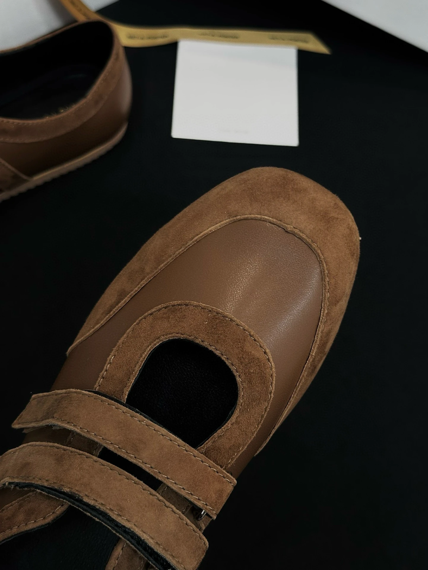 THE ROW Женские кроссовки с регулируемыми ремешками бордовые