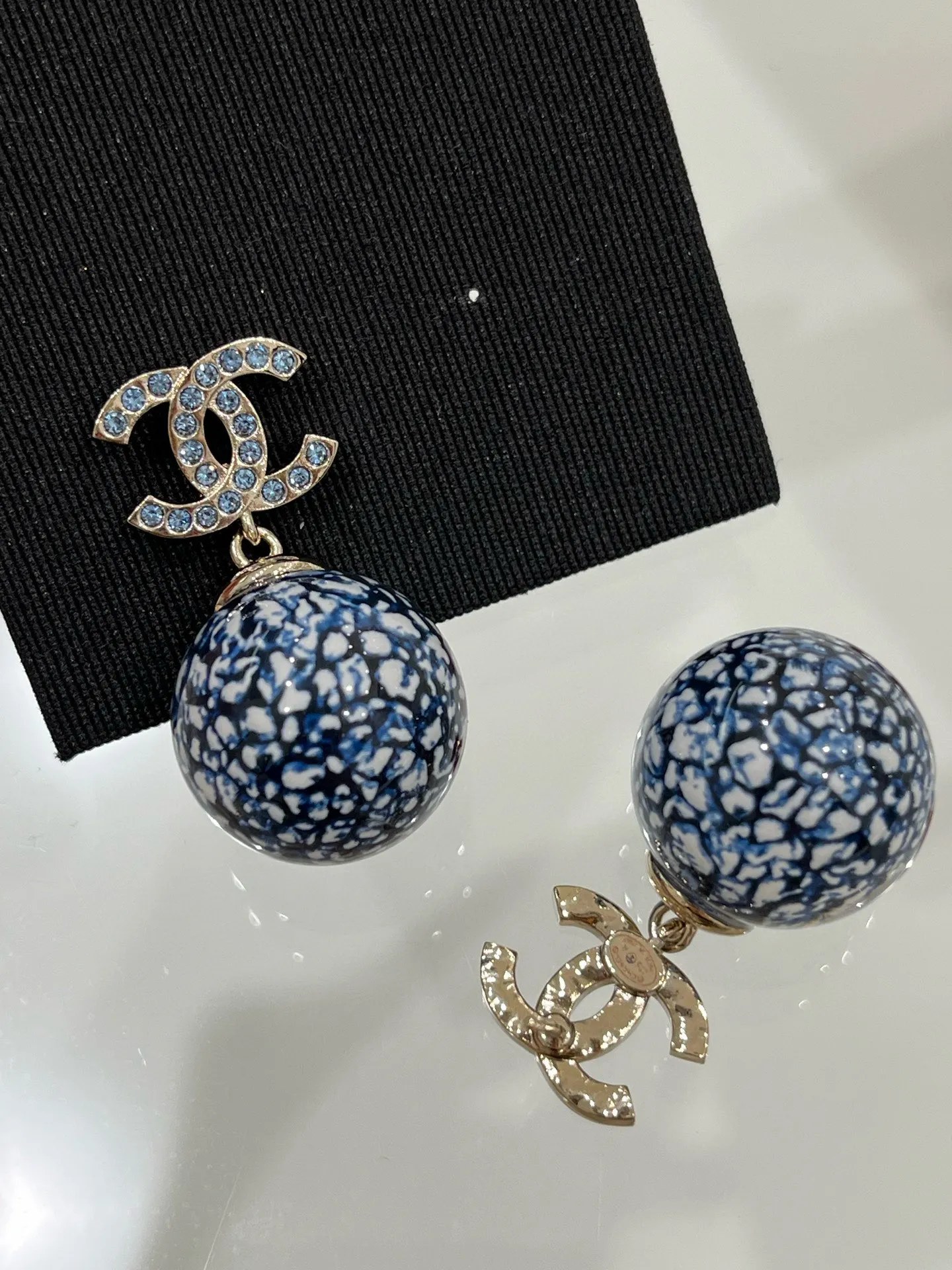 CHANEL Женские серьги 25A 