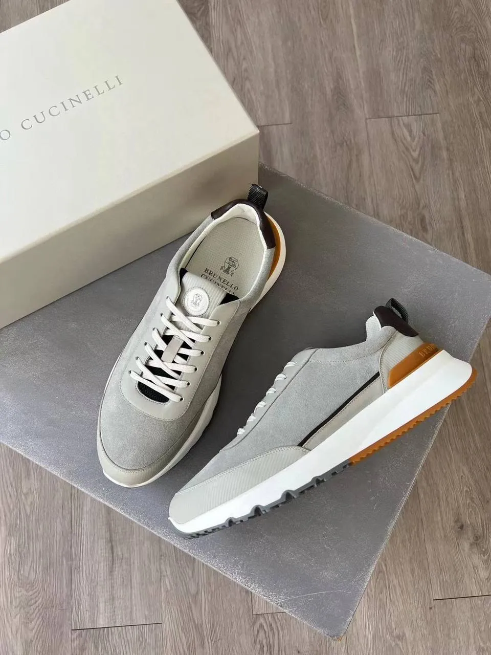 BRUNELLO CUCINELLI Мужские кроссовки с полуполированной кожей BRUNELLO CUCINELLI Мужские кроссовки с полуполированной кожей