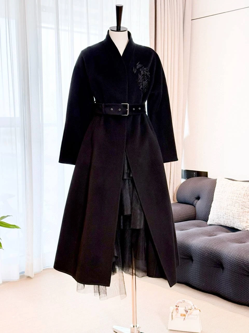 CHRISTIAN DIOR Женское пальто из кашемира CHRISTIAN DIOR Женское пальто из кашемира