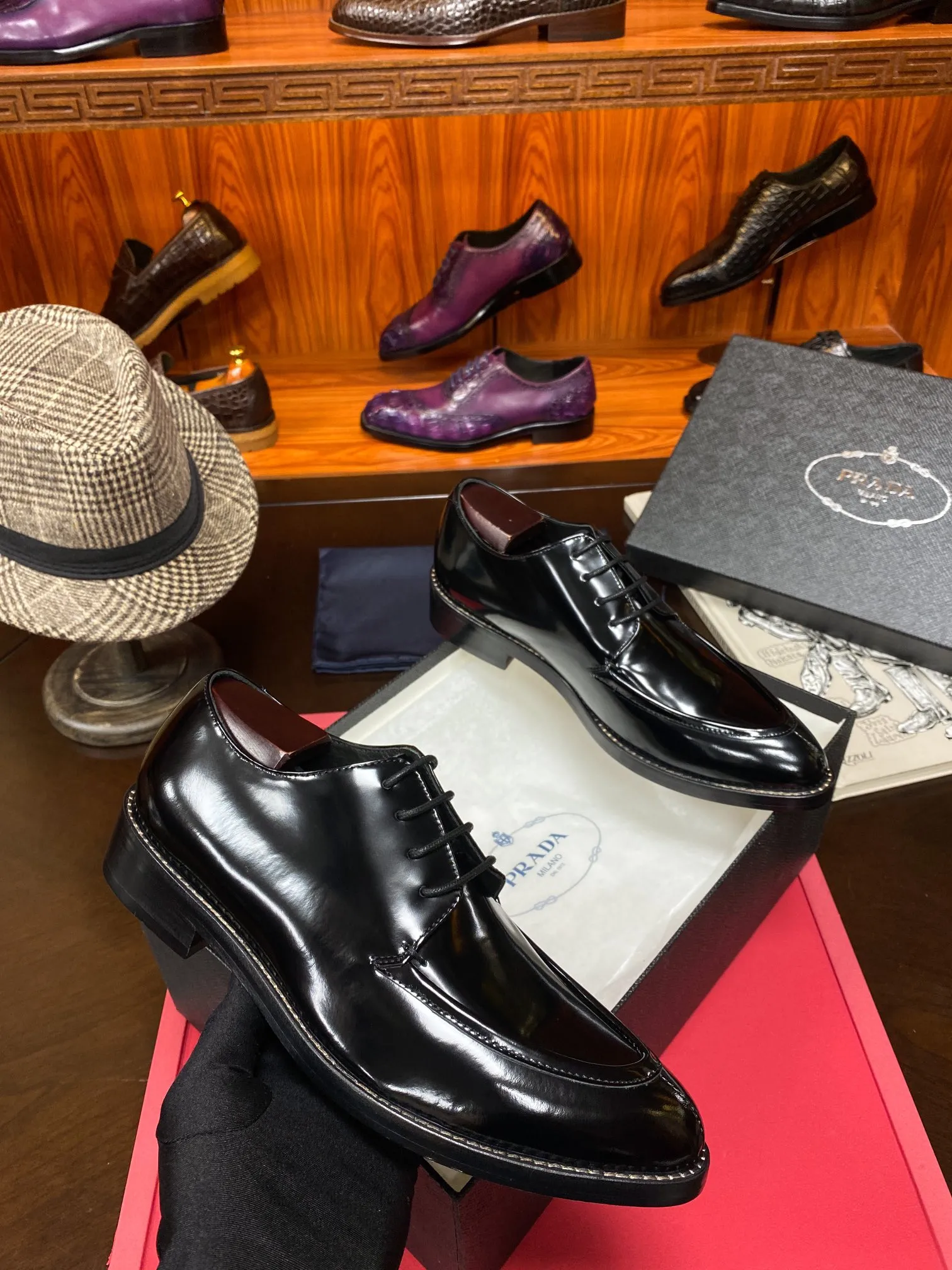 PRADA Мужские туфли PRADA Мужские туфли