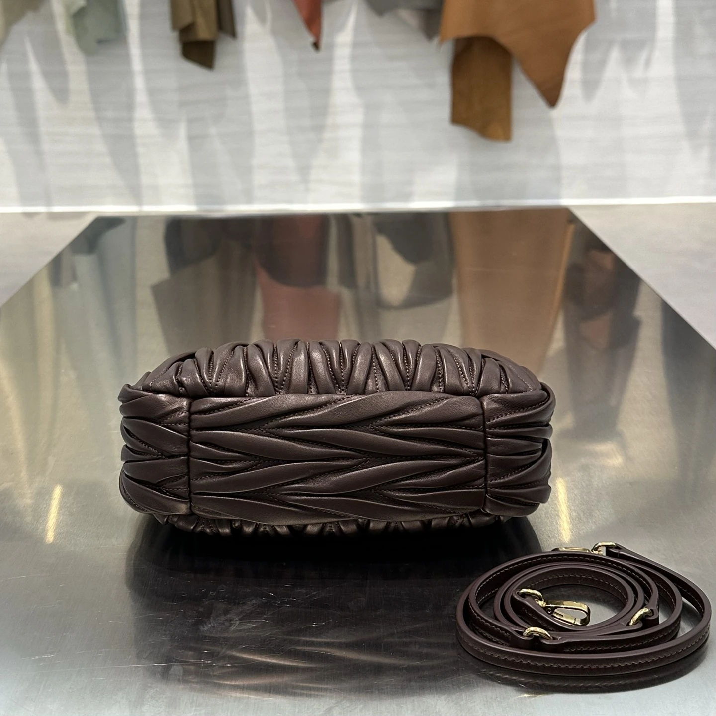 MIU MIU Женская сумка Wander hobo 