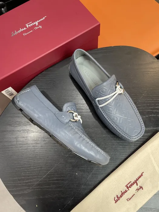 SALVATORE FERRAGAMO Мужские мокасины из коровьей кожи