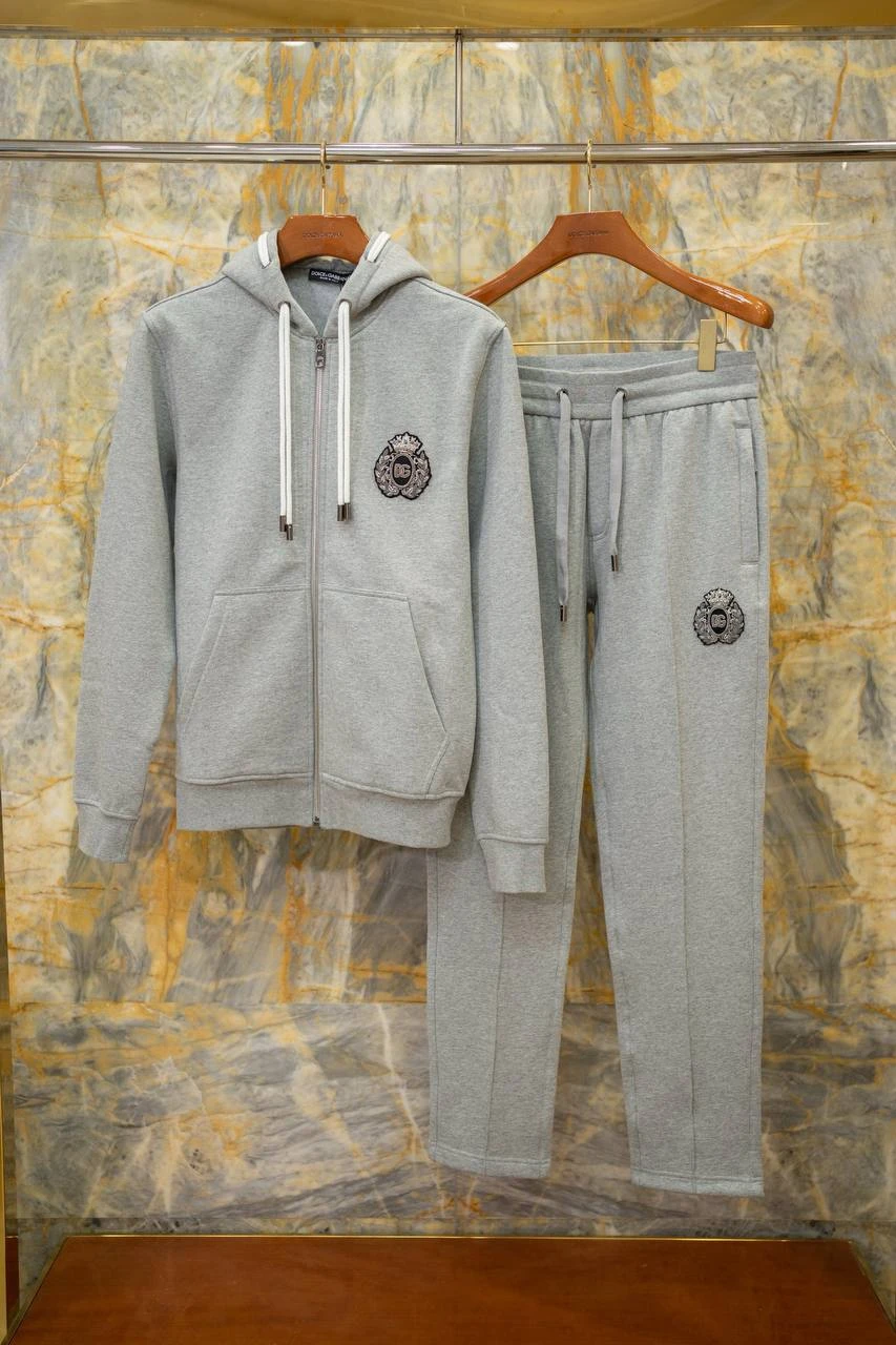 DOLCE & GABBANA Мужской костюм DOLCE & GABBANA Мужской костюм