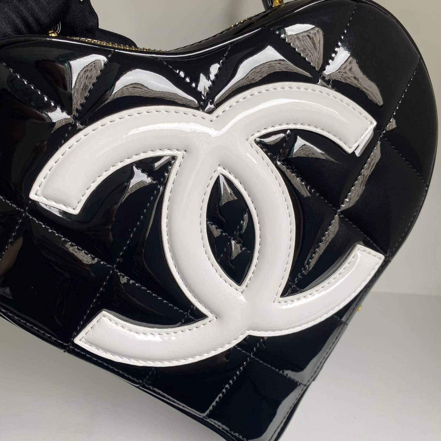 CHANEL Женская винтажная сумка в форме сердца