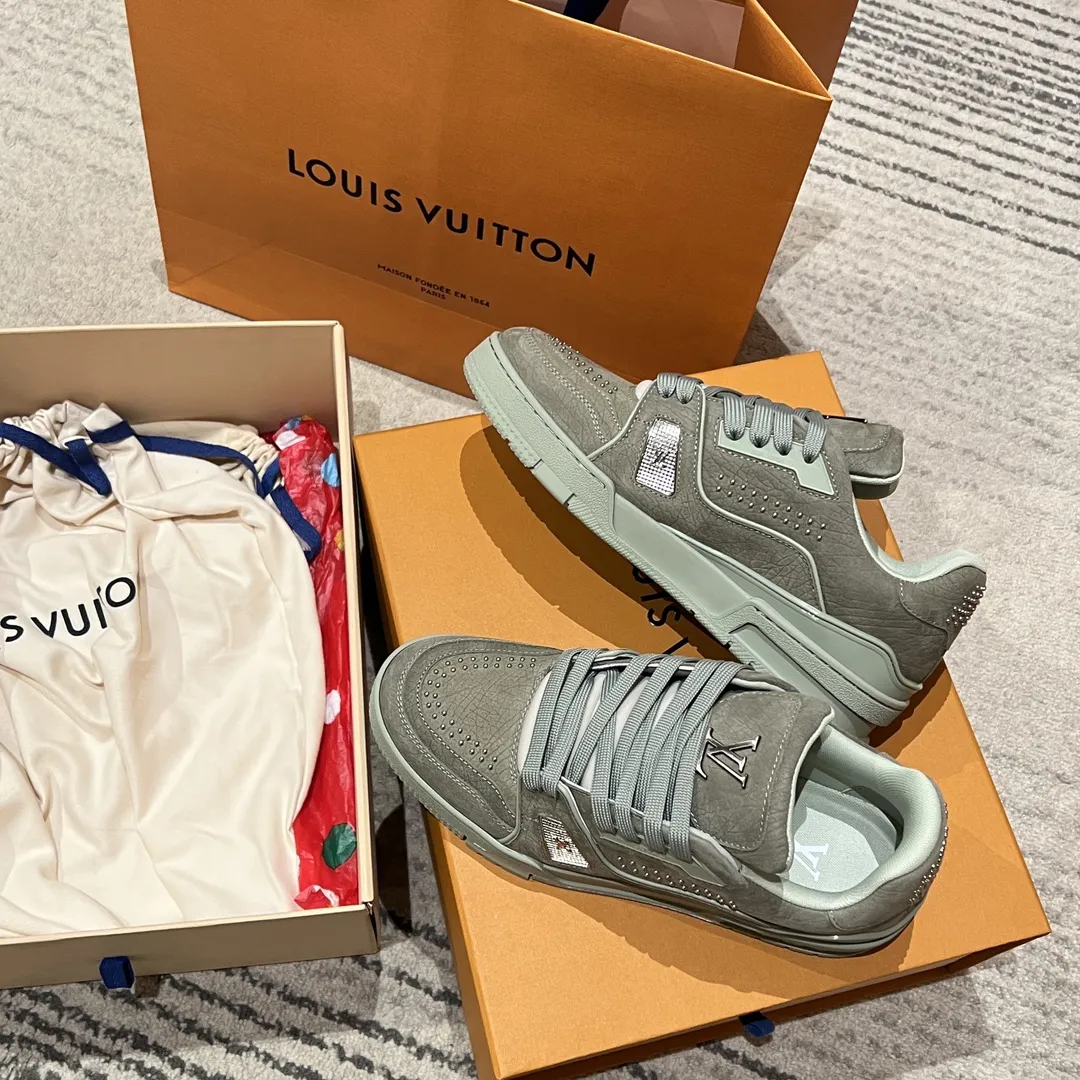 LOUIS VUITTON Кроссовки LV Trainer