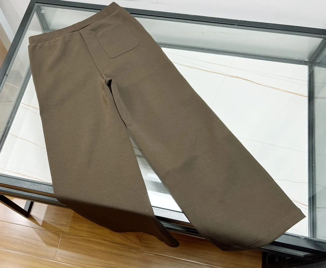 LOUIS VUITTON Мужские брюки с шерстяной отделкой LOUIS VUITTON Мужские брюки с шерстяной отделкой