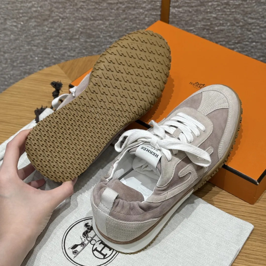 HERMES Женские кроссовки Jet HERMES Женские кроссовки Jet