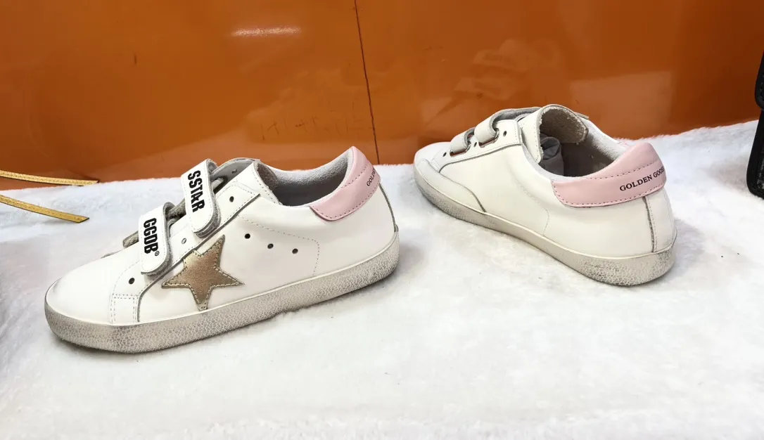 GOLDEN GOOSE Кроссовки Old School