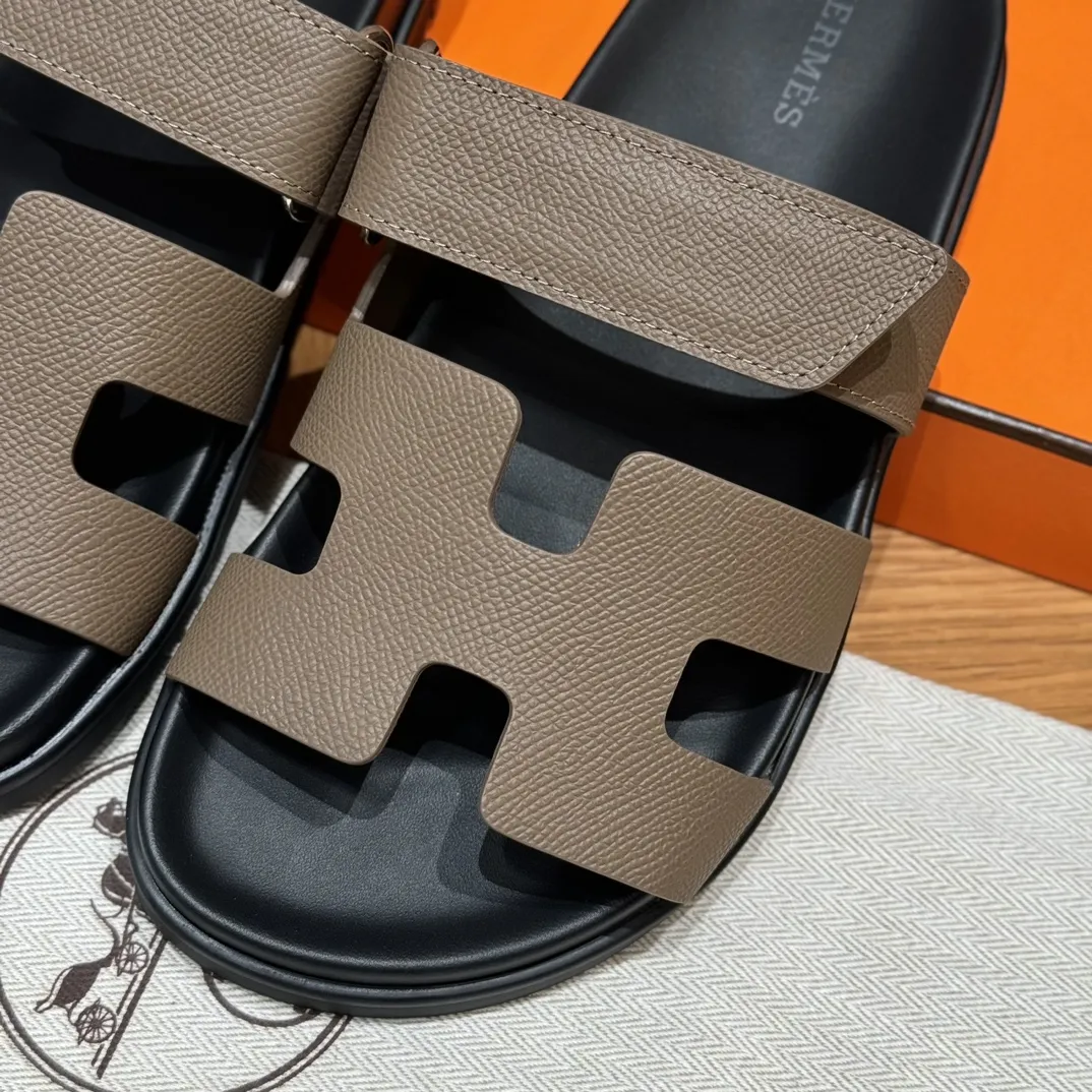 HERMES Женские сандалии Chypre Epsom