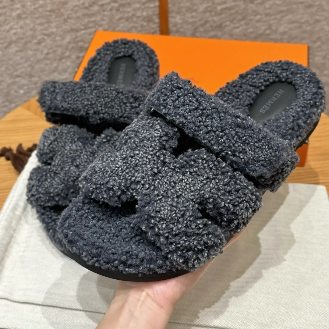 HERMES Мужские сандалии Chypre из шерсти