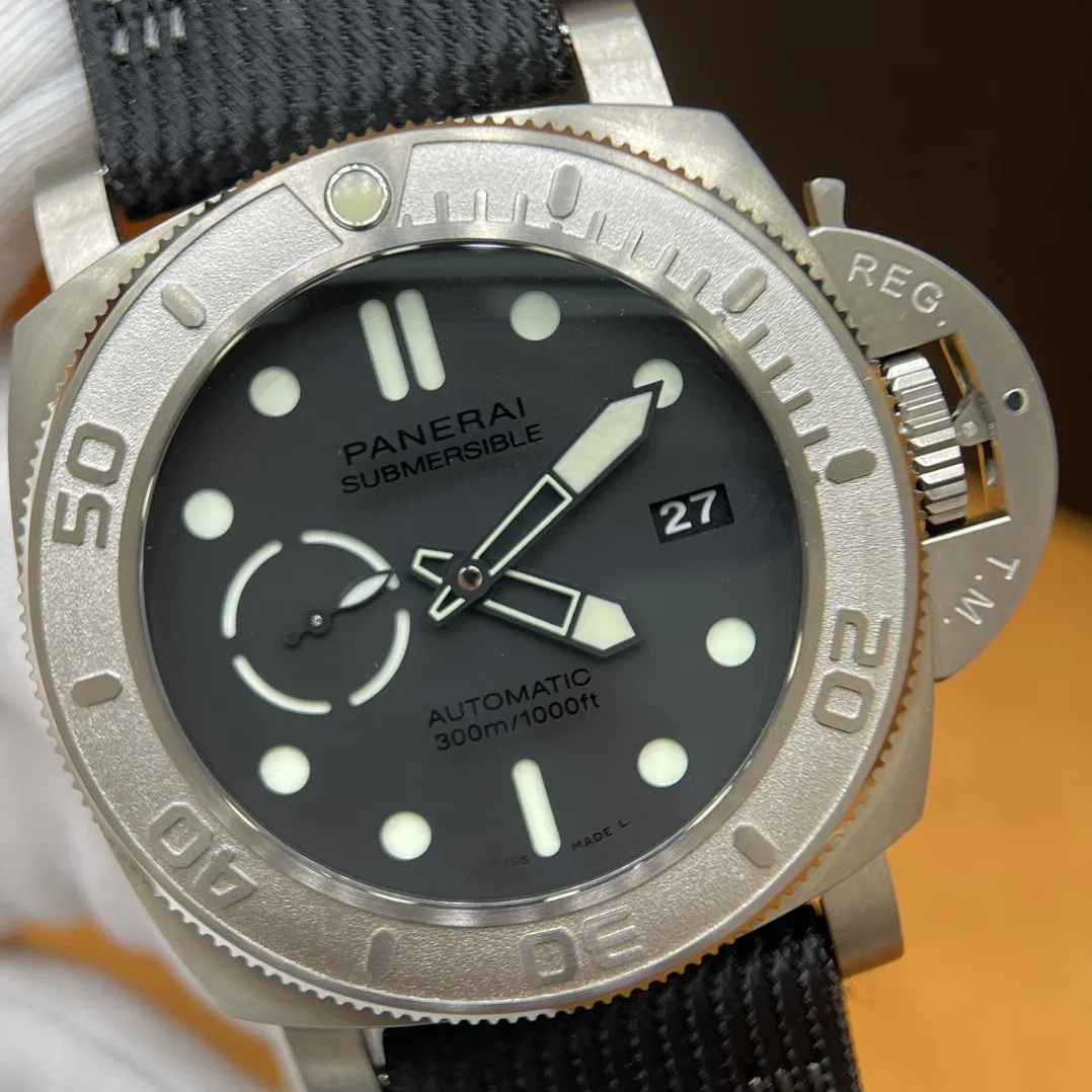 PANERAI Мужские часы Submersible PAM00984 47 мм PANERAI Мужские часы Submersible PAM00984 47 мм