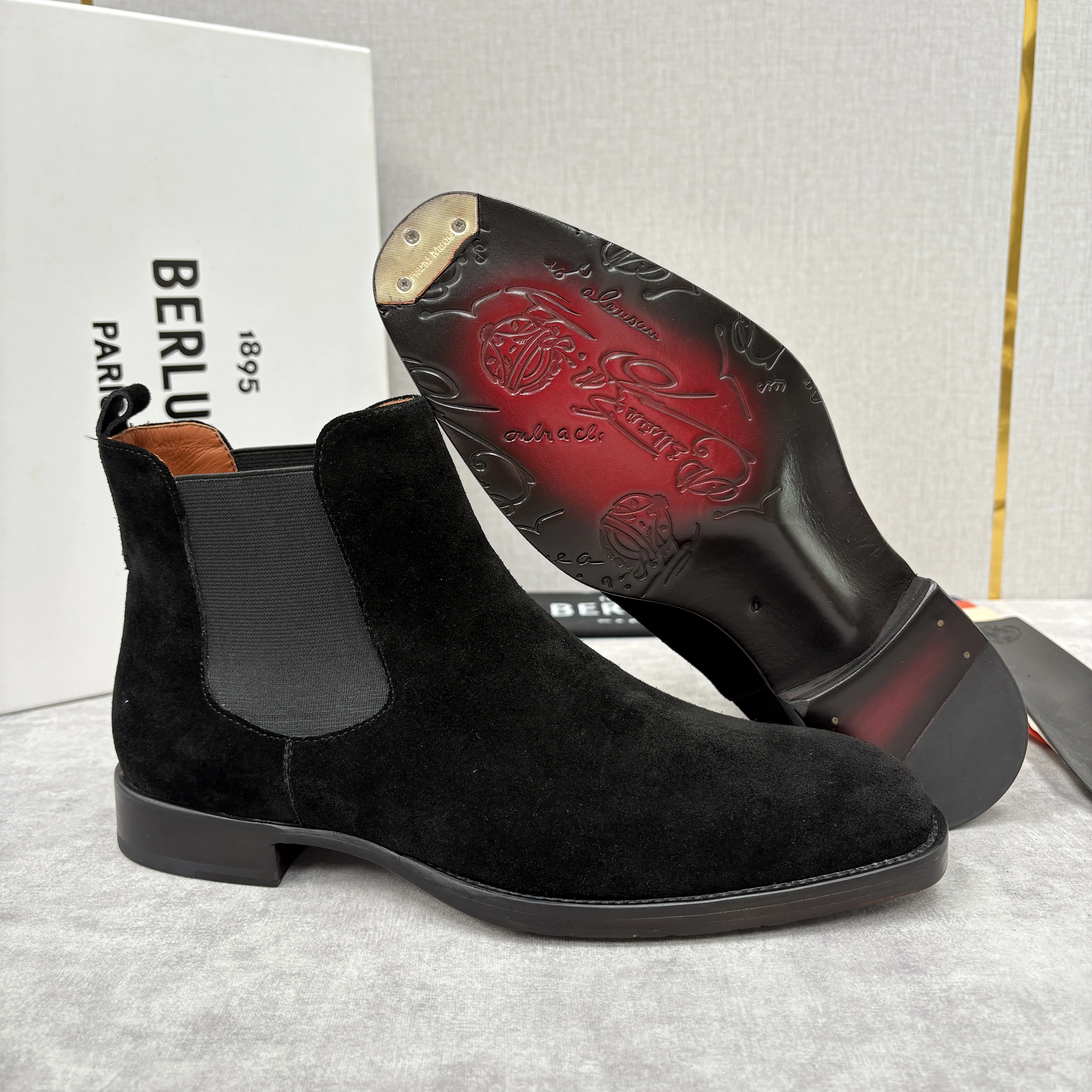 BERLUTI Мужские кроссовки челси из замши