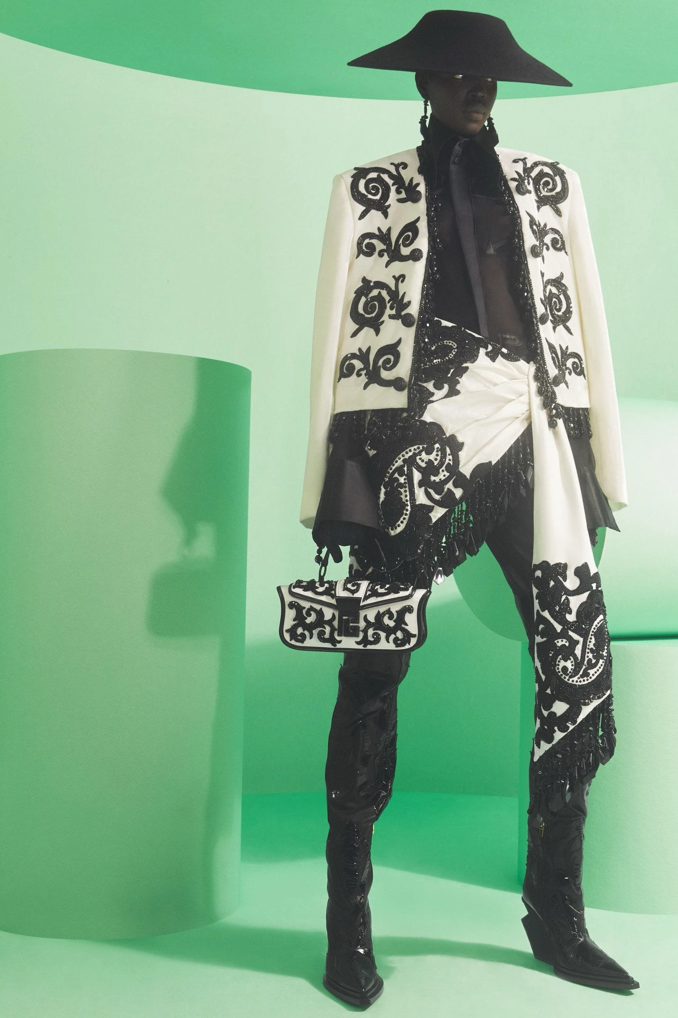 BALMAIN Женский жакет BALMAIN Женский жакет