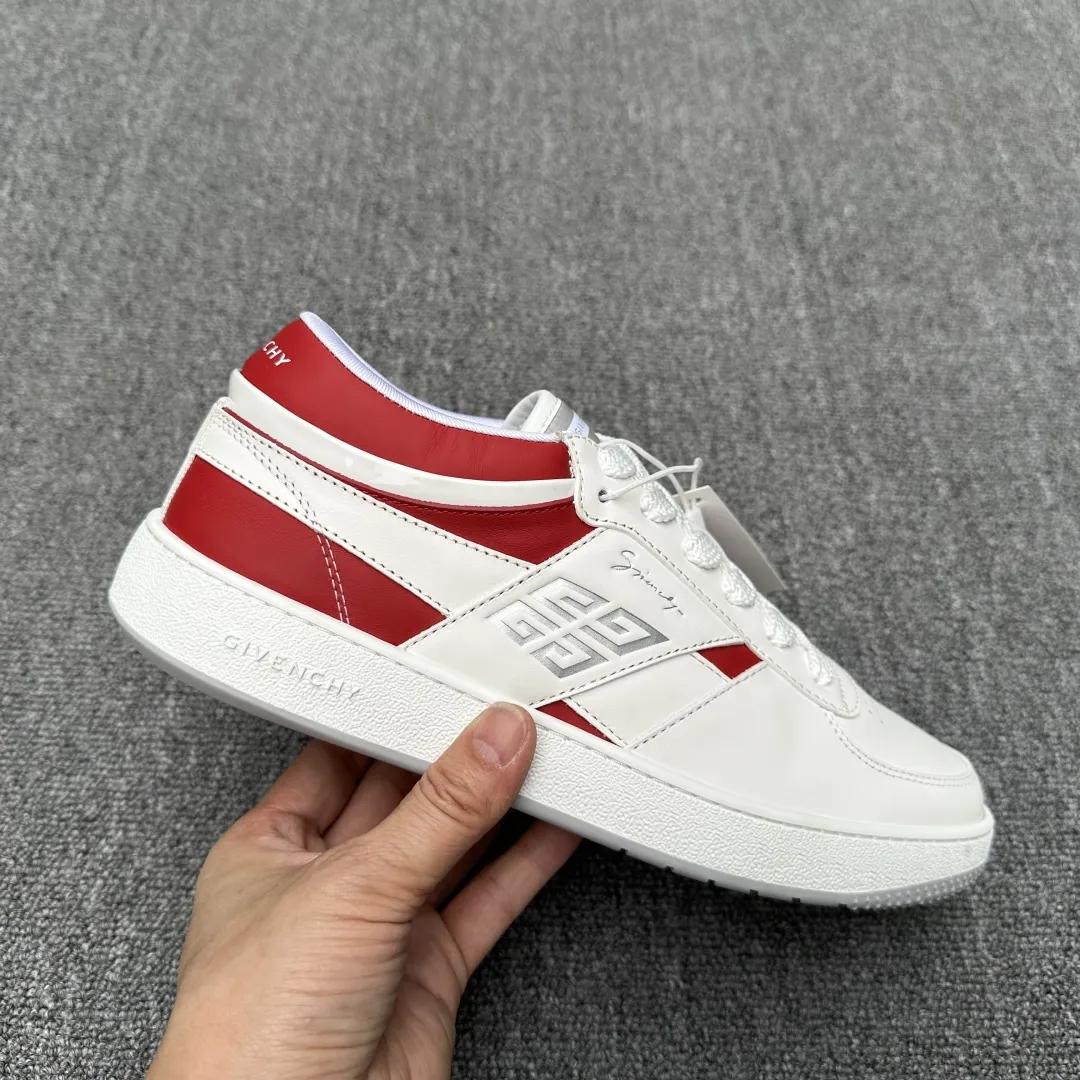 GIVENCHY Мужские кроссовки минималистичные