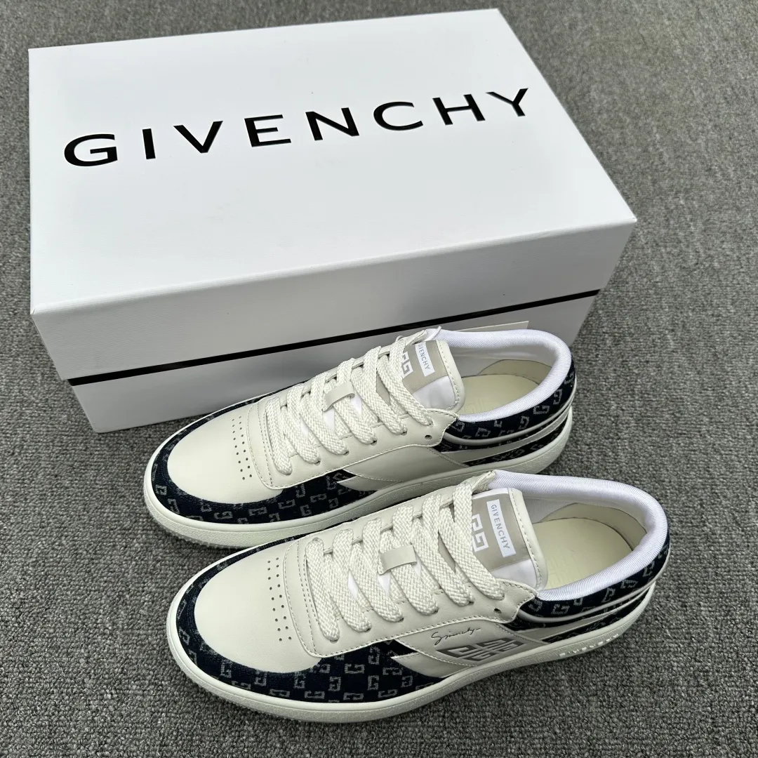 GIVENCHY Мужские кроссовки с фирменными узорами