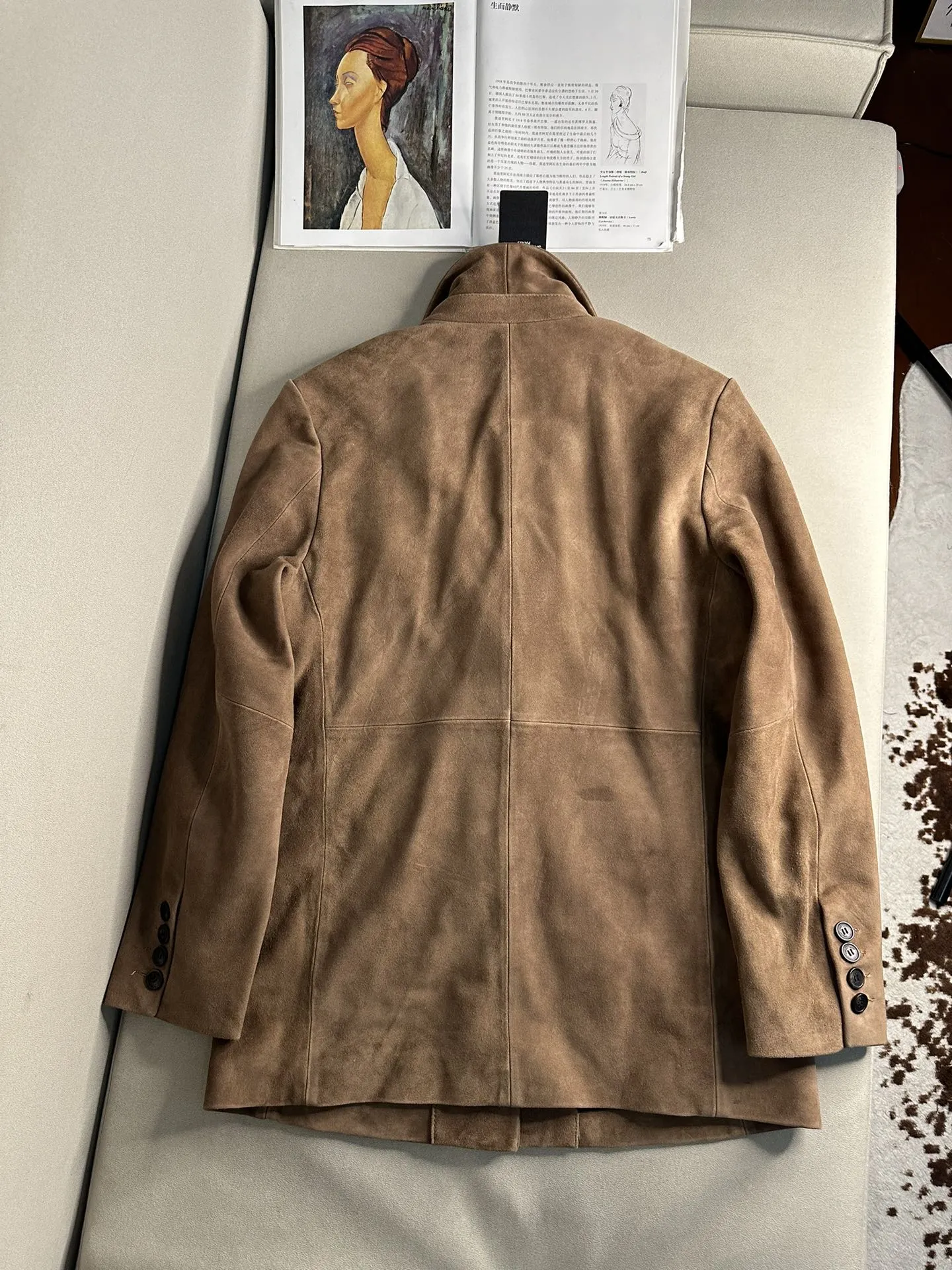 SAINT LAURENT Женский жакет из замши SAINT LAURENT Женский жакет из замши