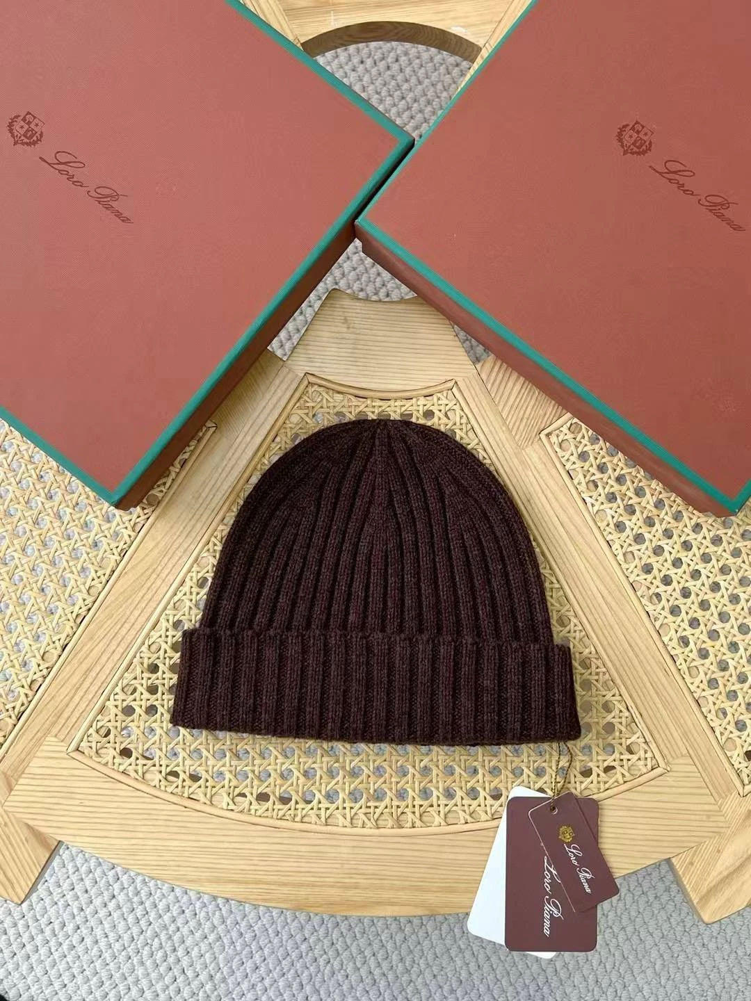 BRUNELLO CUCINELLI Мужская шапка из кашемира 