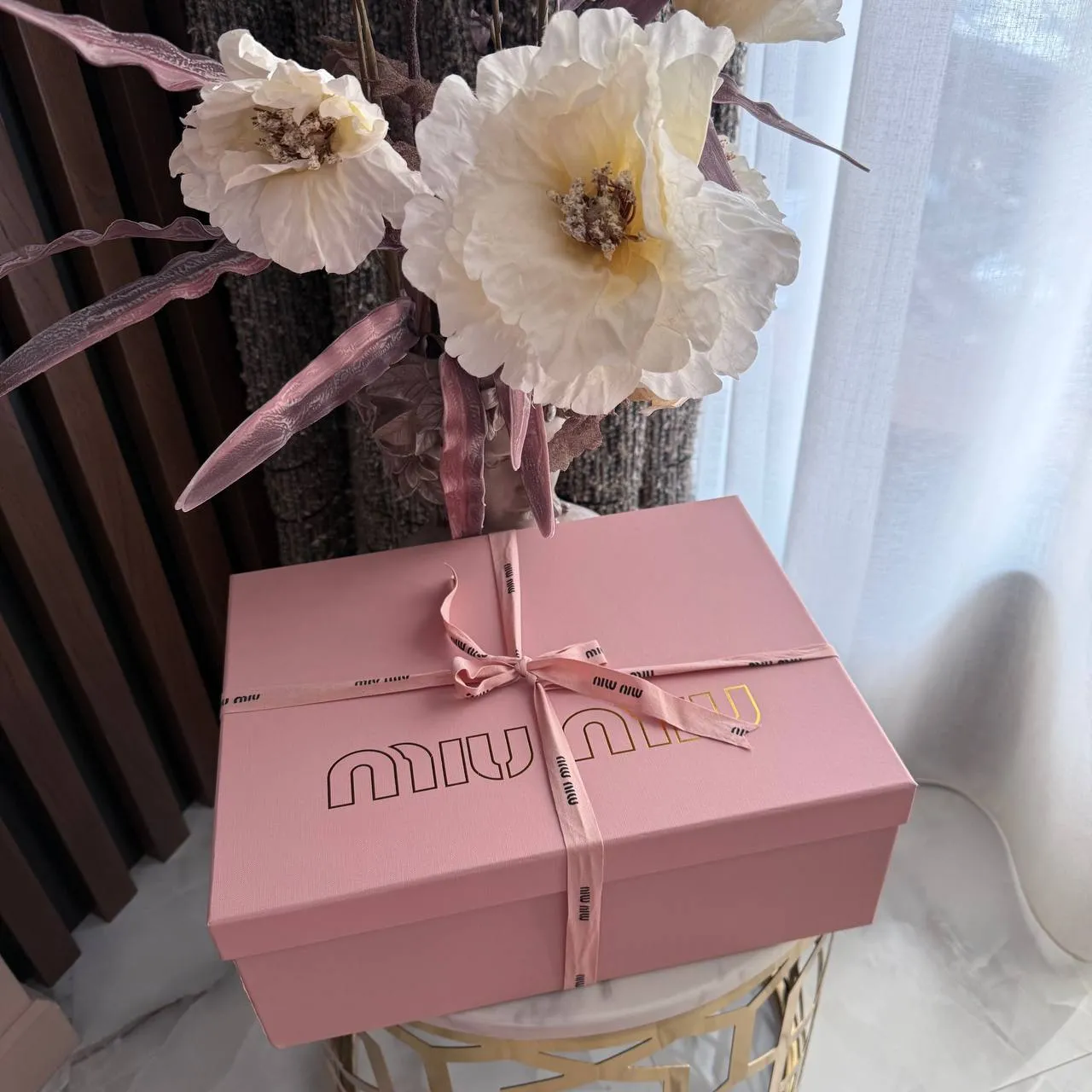 MIU MIU Женская сумка Arcadie с лаковой отделкой