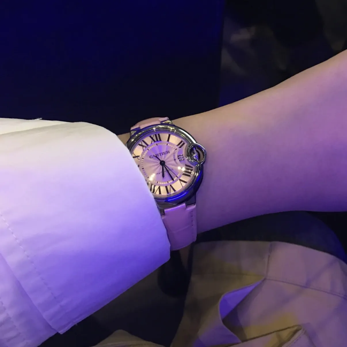 CARTIER Женские часы Ballon Bleu WSBB0046 33 мм CARTIER Женские часы Ballon Bleu WSBB0046 33 мм