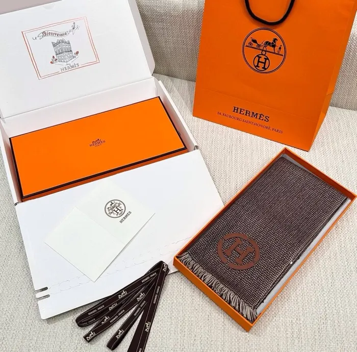 HERMES Кашемировый шарф